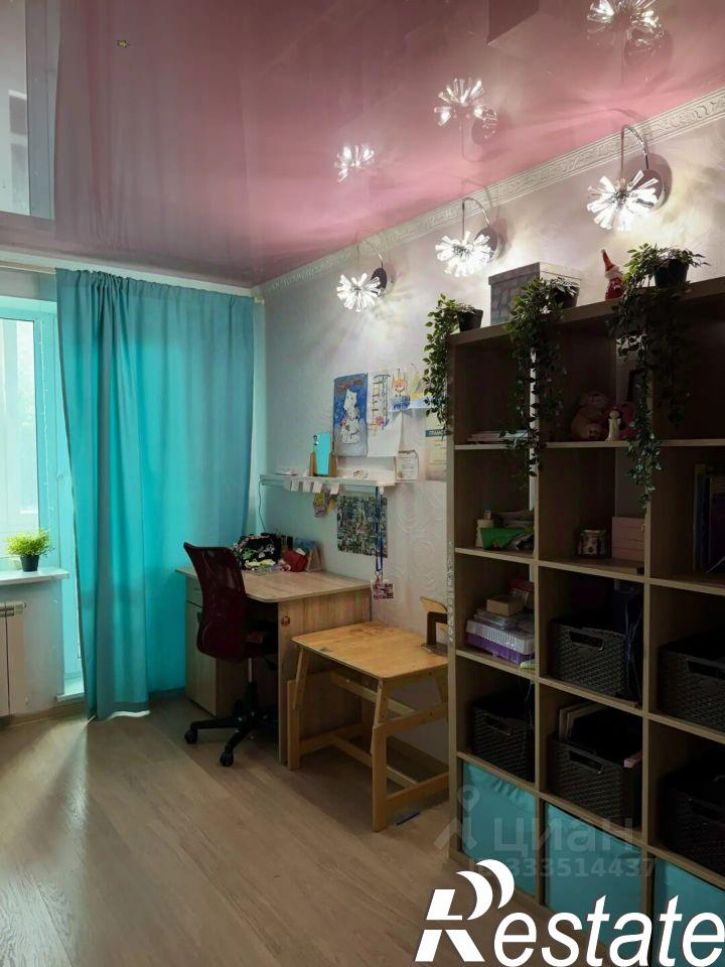 3-комн квартира улица Добровольского, 13,  д. 13