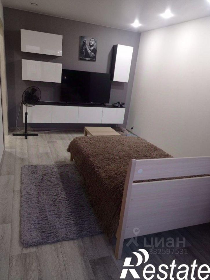 1-комн квартира улица Бородина, 10/1,  д. 10/1