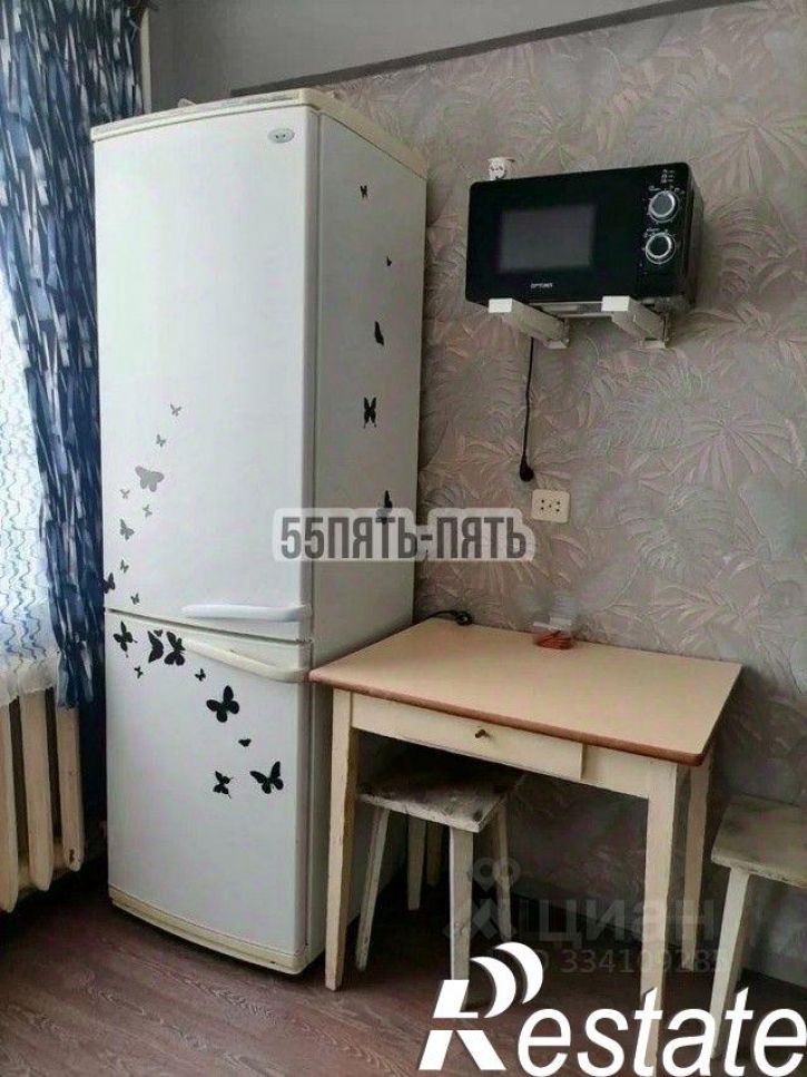 3-комн квартира улица Белозёрова, 3,  д. 3