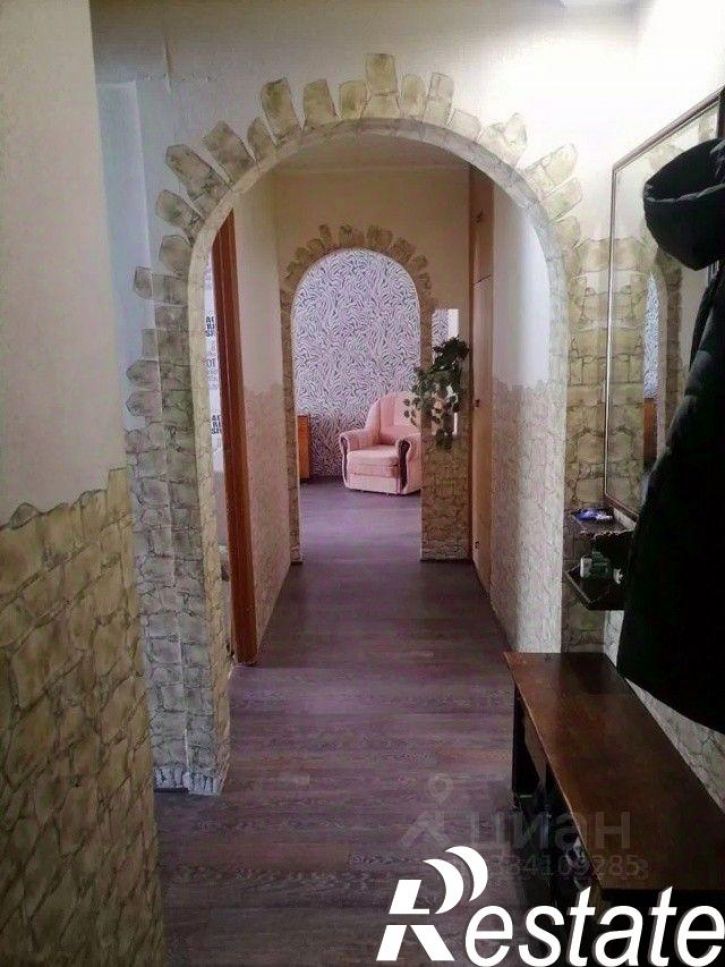 3-комн квартира улица Белозёрова, 3,  д. 3