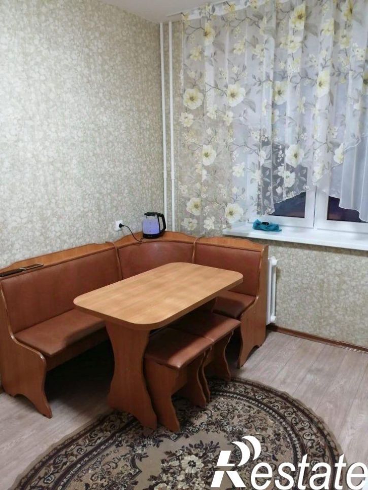 2-комн квартира улица Леонида Маслова, 8,  д. 8