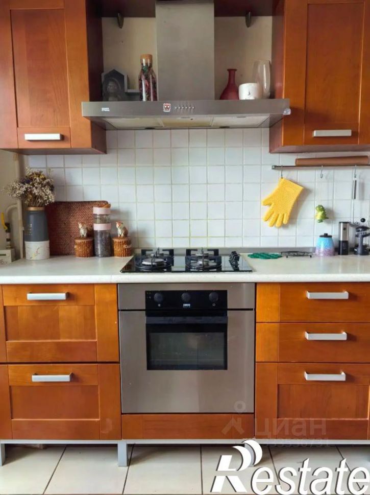 3-комн квартира Братская улица, 21А,  д. 21А