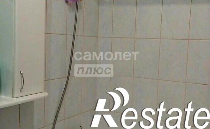 4-комн квартира улица Добровольского, 5,  д. 5