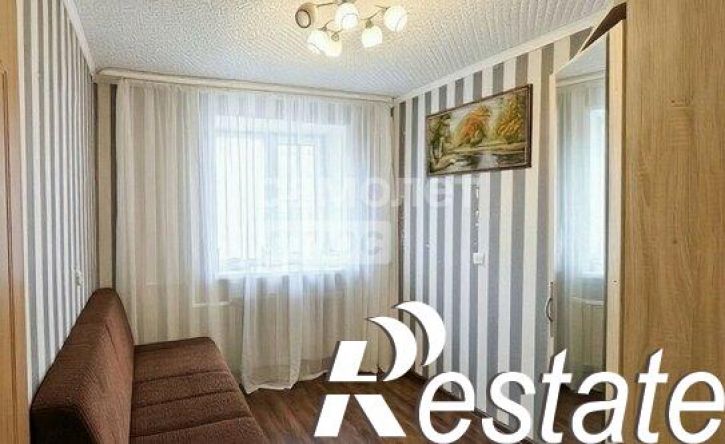 4-комн квартира улица Герцена, 250,  д. 250