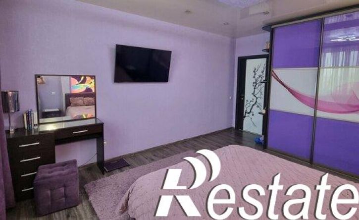 3-комн квартира Космический проспект, 20 к6,  д. 20 к6
