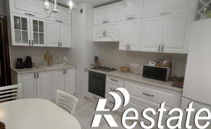 3-комн квартира проспект Менделеева, 44,  д. 44