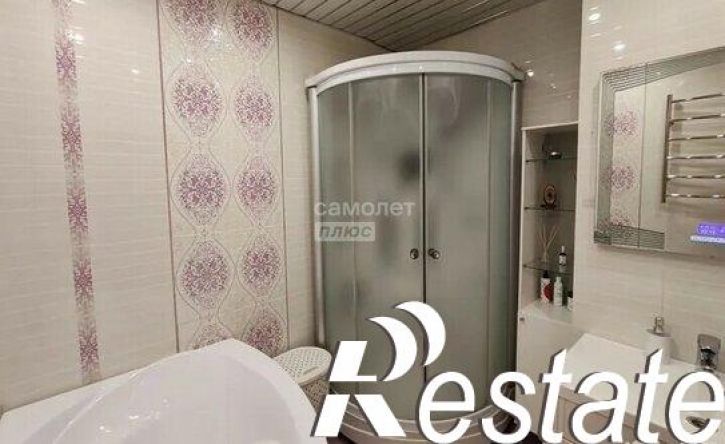 3-комн квартира проспект Комарова, 22 к1,  д. 22 к1