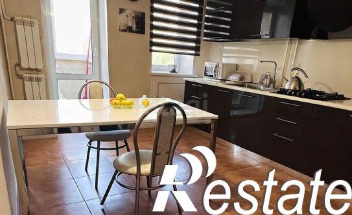 3-комн квартира улица Багратиона, 21А,  д. 21А